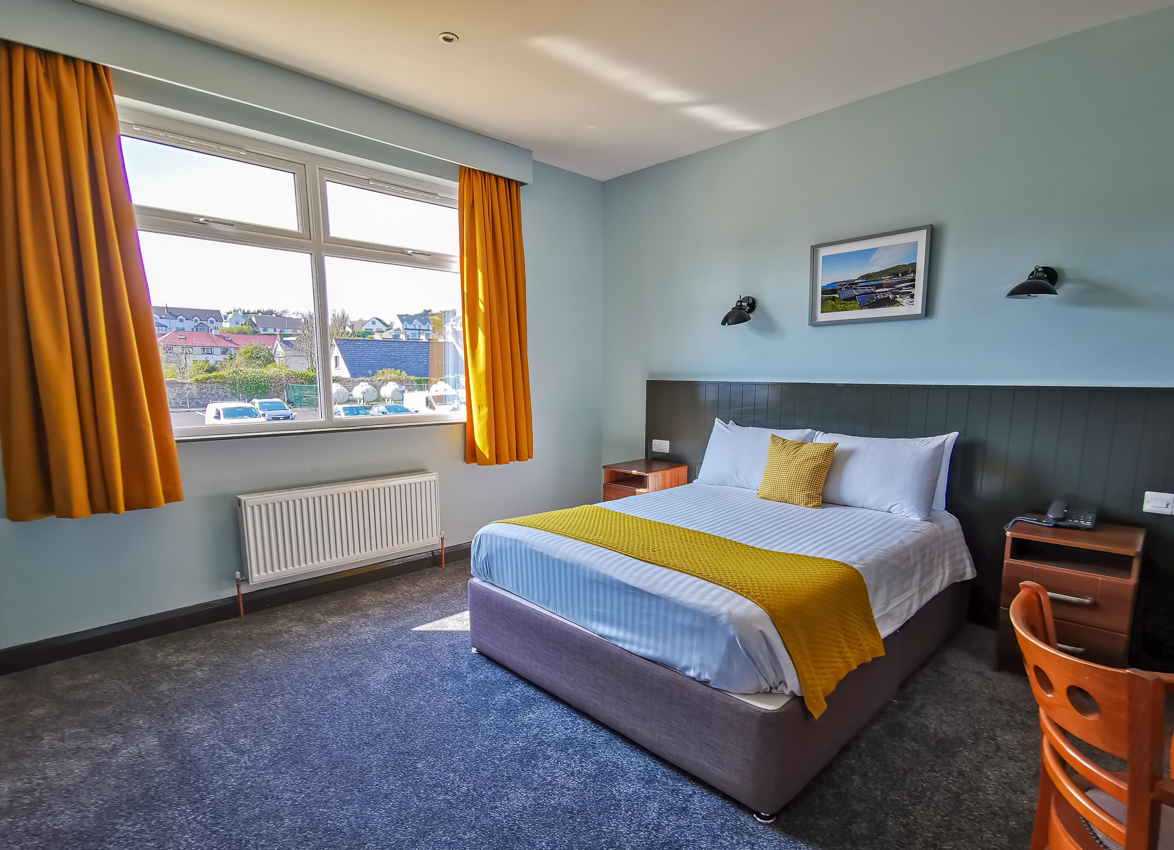 Marine Hotel Ballycastle Dış mekan fotoğraf