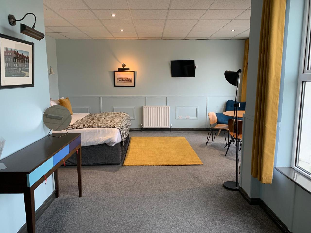 Marine Hotel Ballycastle Dış mekan fotoğraf